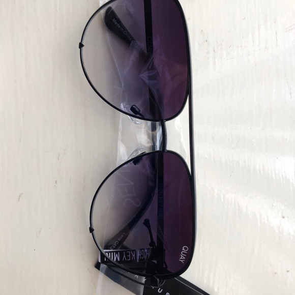 Quay Australia sunglasses - Picture 3 of 5
